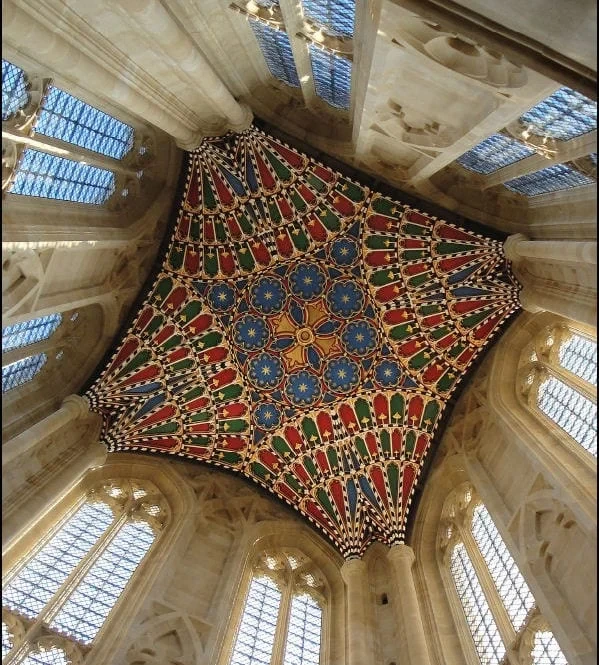 Ornate vaulted ceiling craftsmanship
